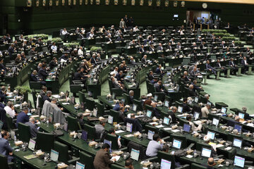 مجوز برای واردات ۴ هزار دستگاه آمبولانس و خودرو امداد و نجات