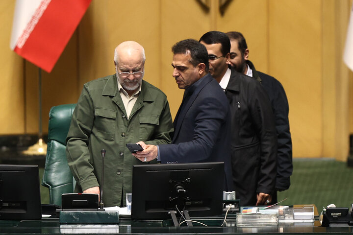 نشست علنی شنبه 25 بهمن ماه مجلس شورای اسلامی