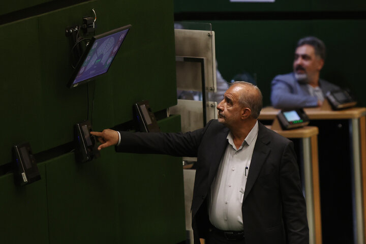 نشست علنی شنبه 25 بهمن ماه مجلس شورای اسلامی