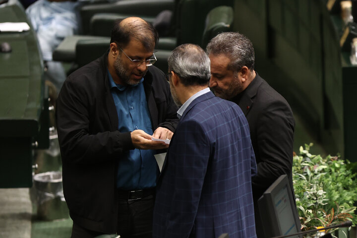 نشست علنی شنبه 25 بهمن ماه مجلس شورای اسلامی