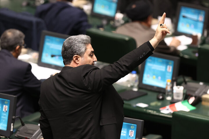 نشست علنی شنبه 25 بهمن ماه مجلس شورای اسلامی