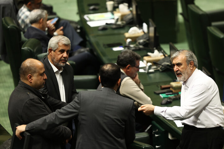 نشست علنی نوبت شب شنبه ۲۵ بهمن ماه مجلس