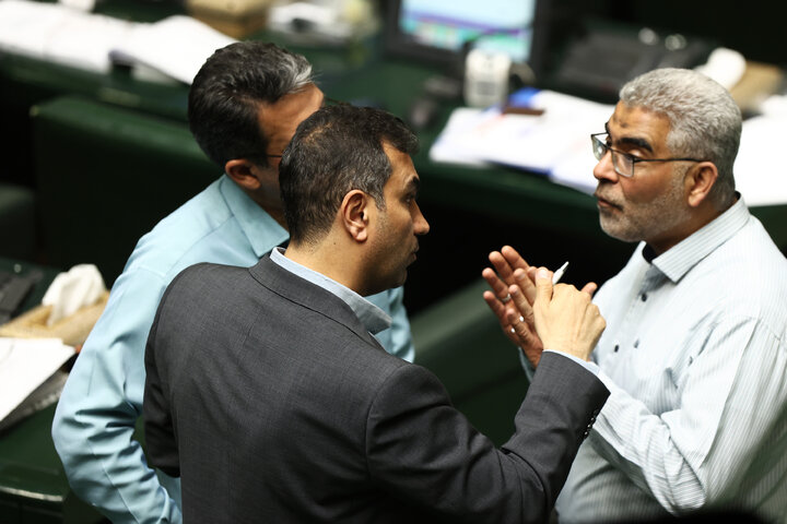 نشست علنی نوبت شب شنبه ۲۵ بهمن ماه مجلس