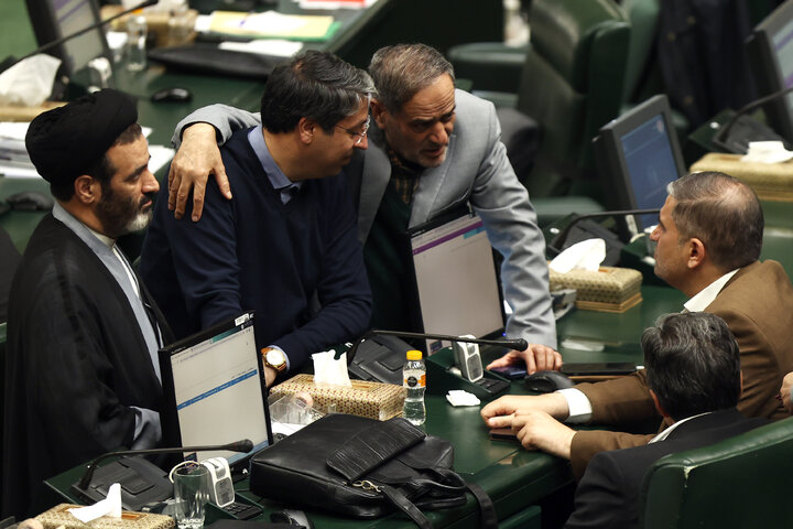 نشست علنی نوبت شب شنبه ۲۵ بهمن ماه مجلس