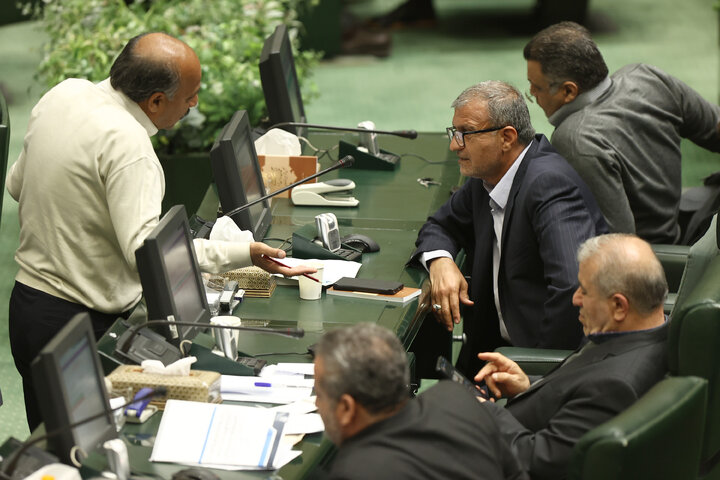 نشست علنی نوبت شب شنبه ۲۵ بهمن ماه مجلس