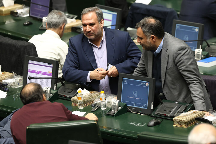 نشست علنی نوبت شب شنبه ۲۵ بهمن ماه مجلس