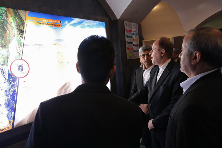بازدید حمیدرضا حاجی بابایی نایب‌رئیس مجلس از ژئوپارک طبس