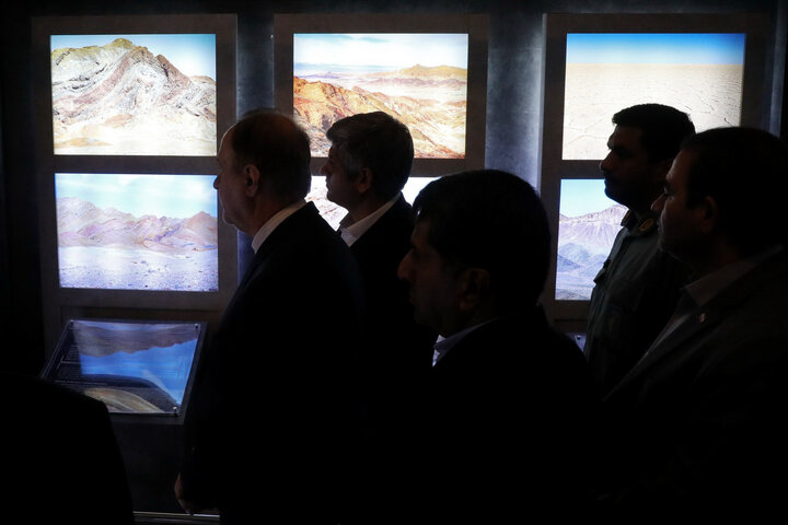 بازدید حمیدرضا حاجی بابایی نایب‌رئیس مجلس از ژئوپارک طبس