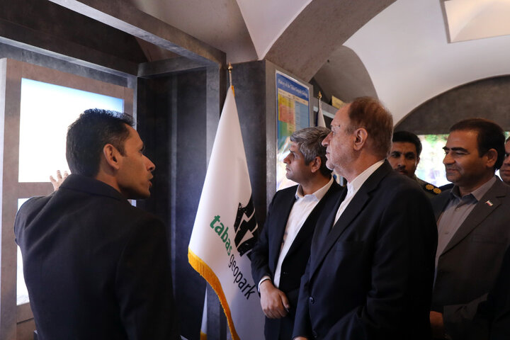 بازدید حمیدرضا حاجی بابایی نایب‌رئیس مجلس از ژئوپارک طبس
