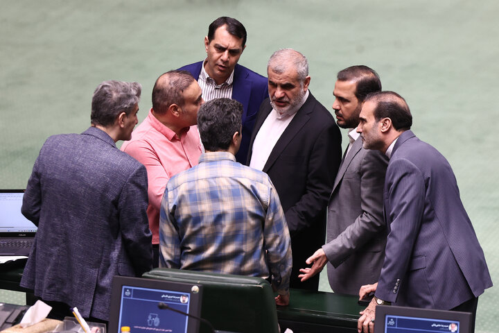 نشست علنی نوبت صبح یکشنبه 26 بهمن ماه مجلس شورای اسلامی