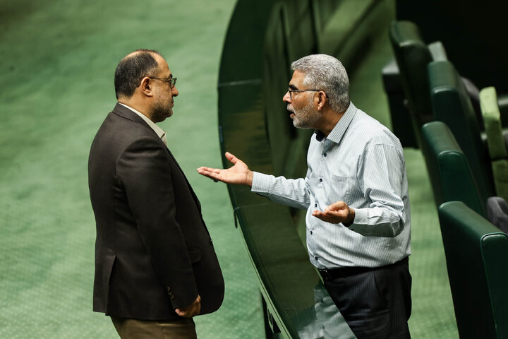 نشست علنی نوبت عصر یکشنبه ۲۶ بهمن ماه مجلس