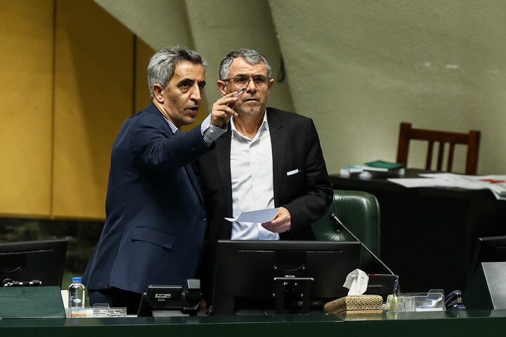 نشست علنی نوبت عصر یکشنبه ۲۶ بهمن ماه مجلس