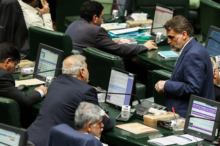 نشست علنی نوبت عصر یکشنبه ۲۶ بهمن ماه مجلس