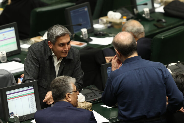 نشست علنی نوبت عصر یکشنبه ۲۶ بهمن ماه مجلس