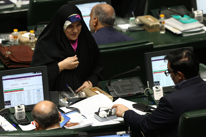 نشست علنی نوبت عصر یکشنبه ۲۶ بهمن ماه مجلس