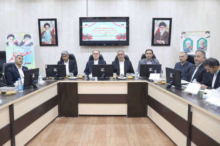 نشست نخبگان فرهنگی شهرستان طبس با نایب رئیس مجلس