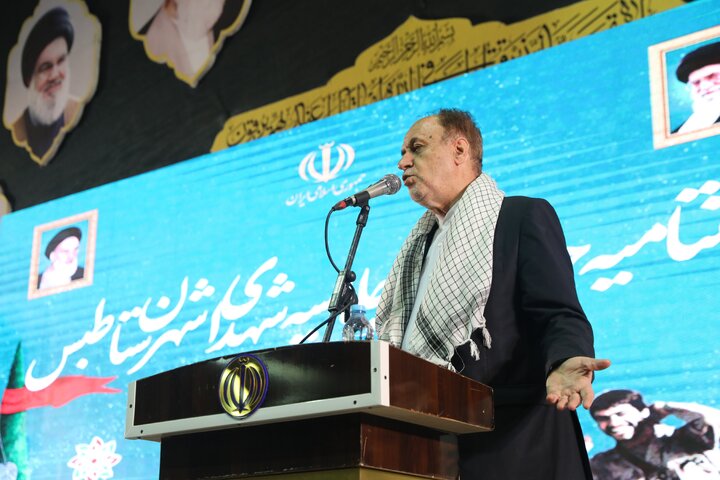 ملت ایران تا آخرین قطره خون پای انقلاب و عزت ایران خواهد ماند