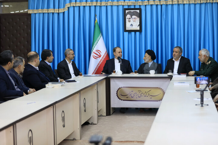 دیدار حمیدرضا حاجی بابایی با نماینده ولی فقیه در استان خراسان جنوبی