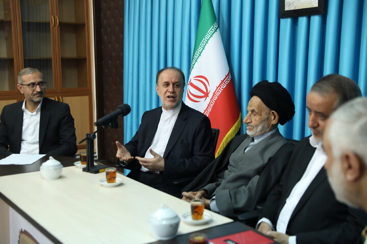 دیدار حمیدرضا حاجی بابایی با نماینده ولی فقیه در استان خراسان جنوبی
