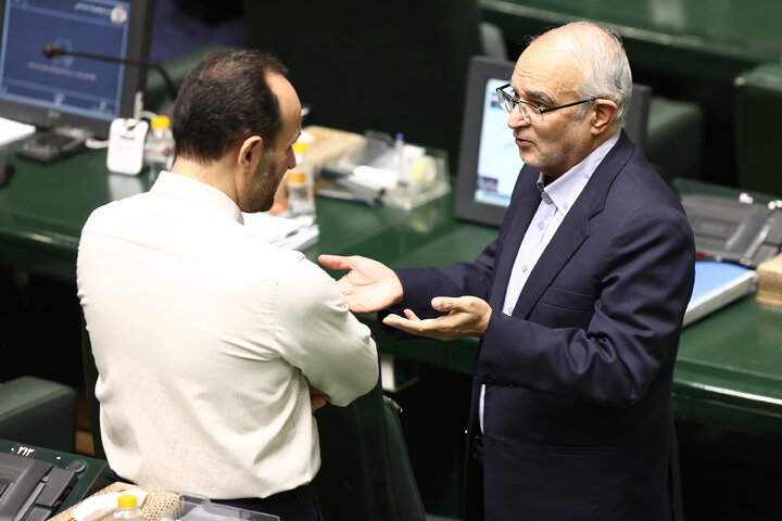 نشست علنی نوبت صبح دوشنبه 27 بهمن ماه مجلس