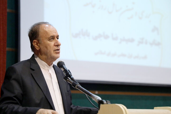 حضور نایب‌رئیس مجلس در جمع طلاب و مبلغان دینی استان خراسان جنوبی