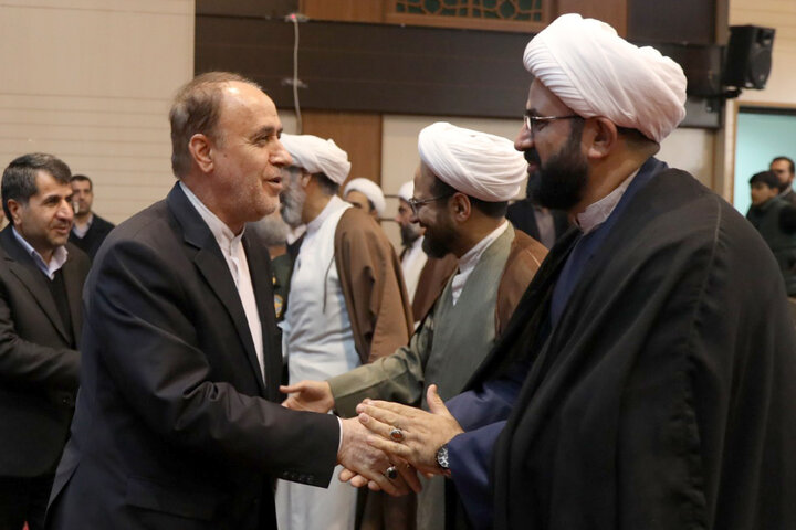حضور نایب‌رئیس مجلس در جمع طلاب و مبلغان دینی استان خراسان جنوبی