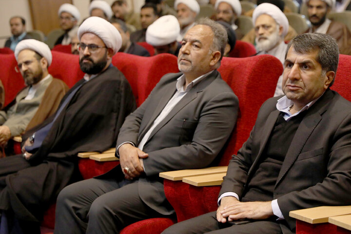 حضور نایب‌رئیس مجلس در جمع طلاب و مبلغان دینی استان خراسان جنوبی