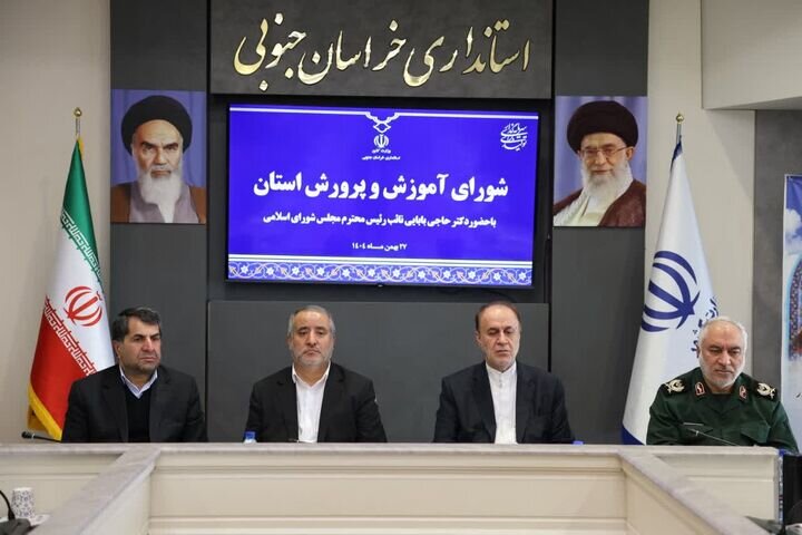 رمز پیشرفت و سعادت کشور، هزینه در آموزش و پرورش است