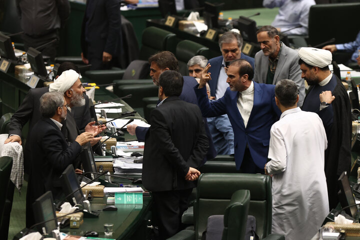 نشست علنی نوبت صبح سه شنبه 28 بهمن ماه مجلس