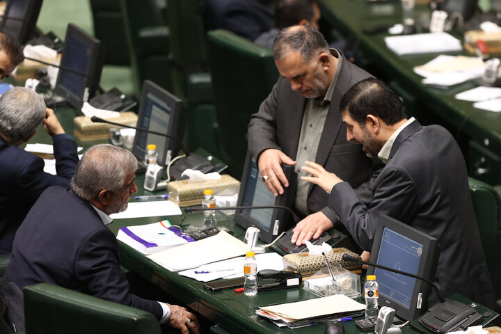 نشست علنی نوبت صبح سه شنبه 28 بهمن ماه مجلس