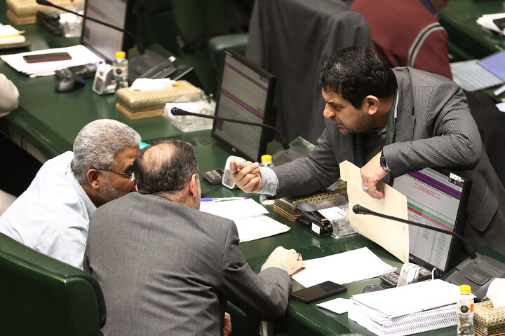 نشست علنی نوبت صبح سه شنبه 28 بهمن ماه مجلس