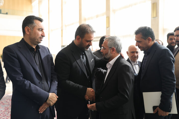 مراسم ختم پدر جباری نماینده مسجدسلیمان و برادر صالحی نماینده اقلید در مجلس