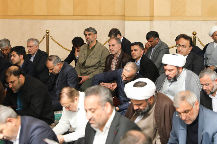 مراسم ختم پدر جباری نماینده مسجدسلیمان و برادر صالحی نماینده اقلید در مجلس