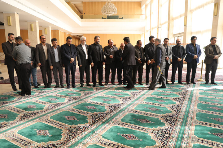 مراسم ختم پدر جباری نماینده مسجدسلیمان و برادر صالحی نماینده اقلید در مجلس