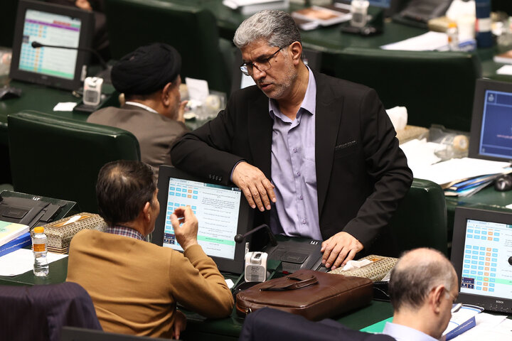 نشست علنی نوبت عصر سه شنبه 28 بهمن ماه مجلس