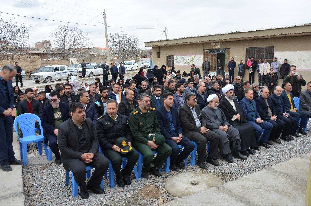 آیین افتتاح مدارس ۵ روستا و مسکن مهر شهرستان کنگاور