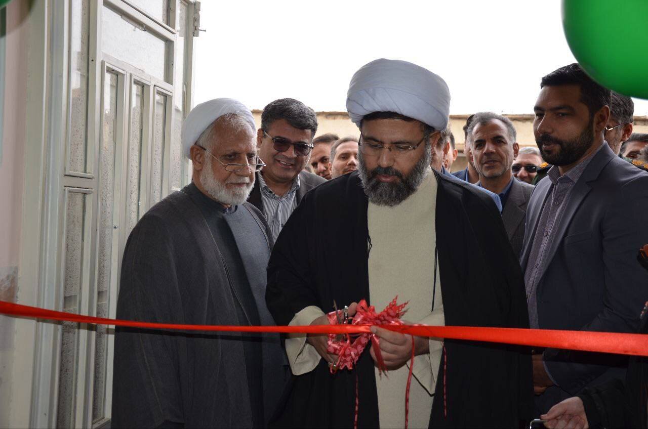 آیین افتتاح مدارس ۵ روستا و مسکن مهر شهرستان کنگاور