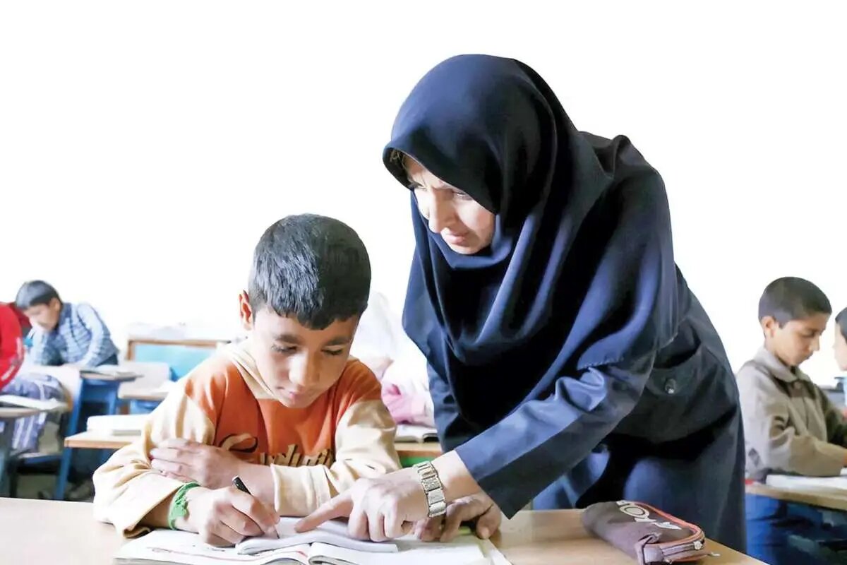 نقشه راه عضو هیئت‌ رئیسه مجلس برای نجات آموزش در مناطق محروم؛ از لزوم تغییر شاخص‌های فسیل‌شده تا سهمیه ویژه کنکور