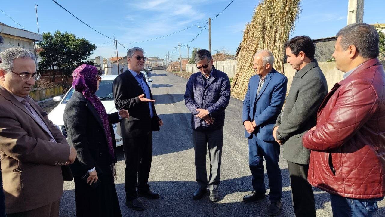 حضور سنگدوینی در مراسم اهدای اقلام جهیزیه به ۶۰ زوج جوان/بازدید نماینده مجلس از پروژه‌های عمرانی روستاهای آق‌قلا