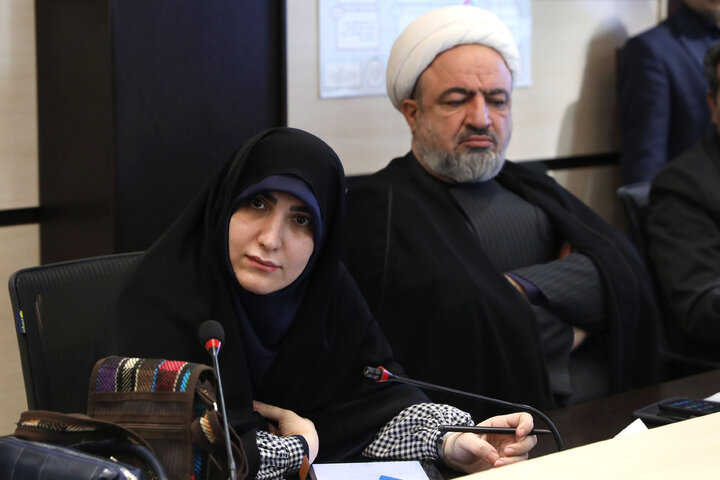 نشست مجمع نمایندگان تهران با مدیر عامل آبفا