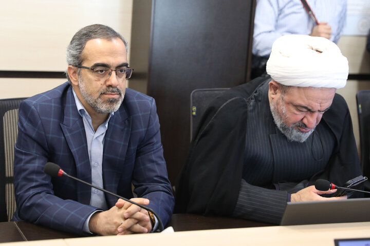 نشست مجمع نمایندگان تهران با مدیر عامل آبفا