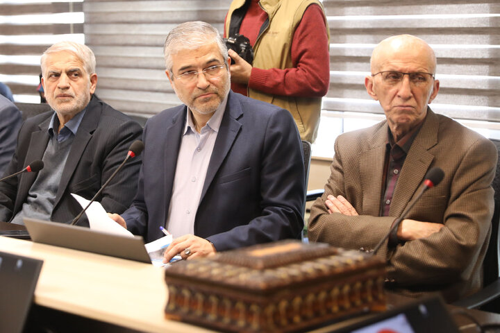 نشست مجمع نمایندگان تهران با مدیر عامل آبفا