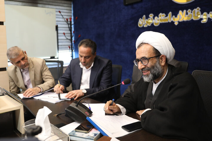 نشست مجمع نمایندگان تهران با مدیر عامل آبفا