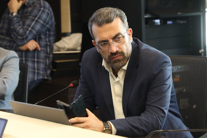 نشست مجمع نمایندگان تهران با مدیر عامل آبفا