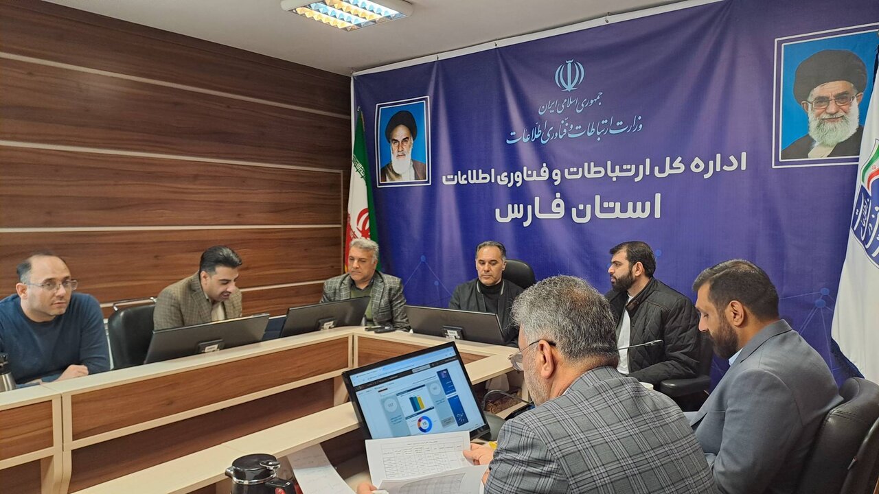 پیگیری اتصال کامل روستاهای بالای ۲۰ خانوار به شبکه ملی اطلاعات تا پایان سال