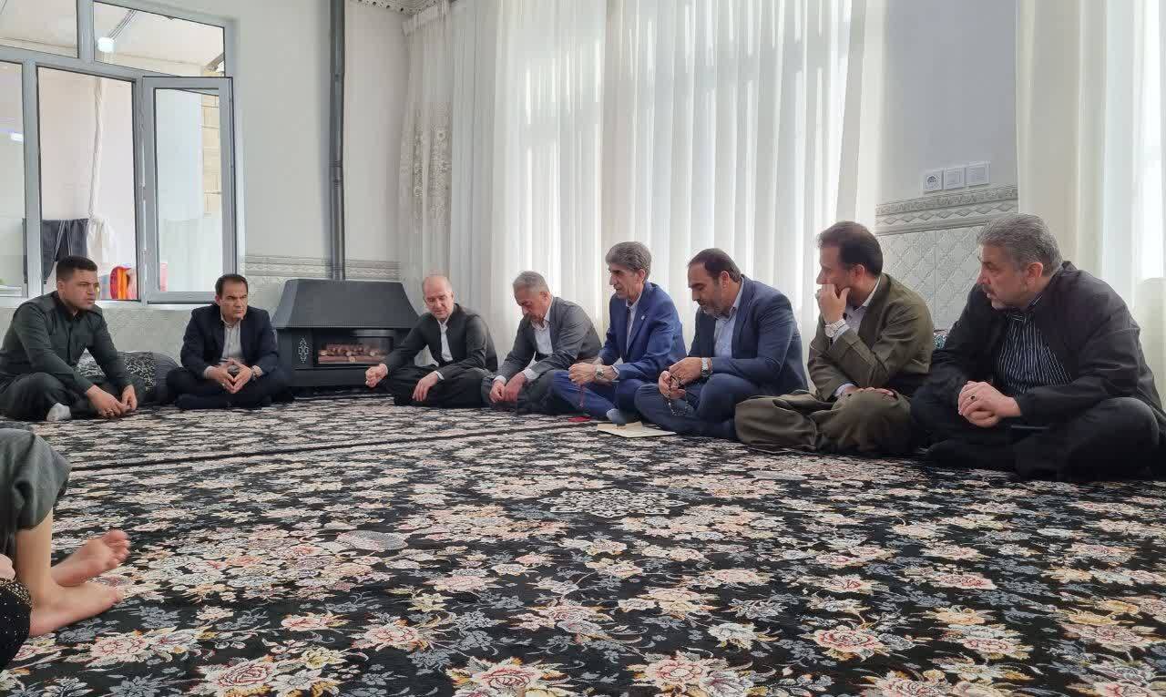 پیگیری یوسفی برای حل مسائل معیشتی و درمانی مددجویان تحت پوشش بهزیستی در جوانرود