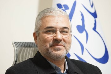 پزشکان در روزهای دشوار با دانش، تعهد و ایثار در کنار مردم ایستاده‌اند