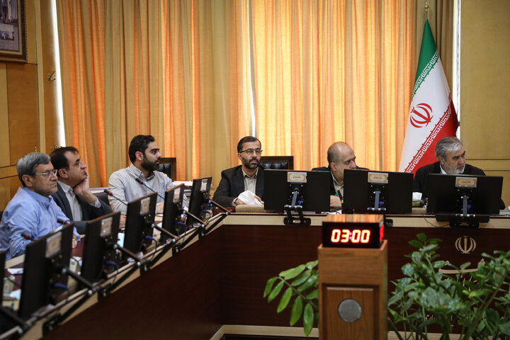 نشست 5 اسفند کمیسیون امنیت ملی مجلس با حضور وزیر علوم