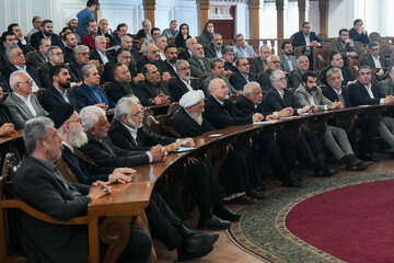 صف بازاریان از اغتشاشگران جداست/ ضرورت بازنگری در قانون نظام صنفی