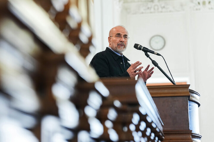 نشست فعالان اقتصادی و اعضای اتاق اصناف و بازار با دکتر قالیباف